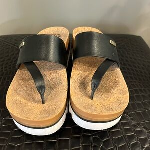 Women’s Reef sandals